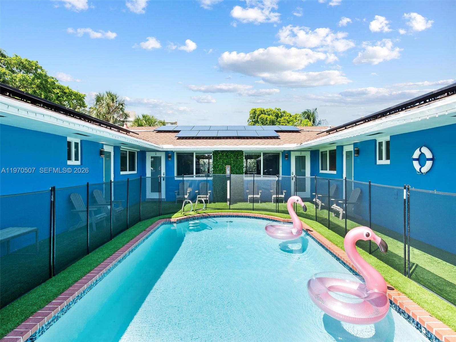   /  4032 кв.футов $ 2026-02-23 0 Фото