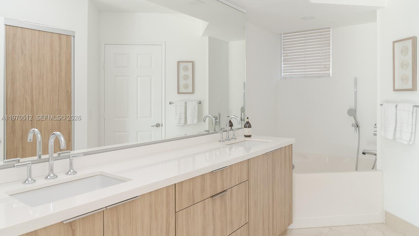 Photo of    #1401, Aventura, Florida, 33180 - 