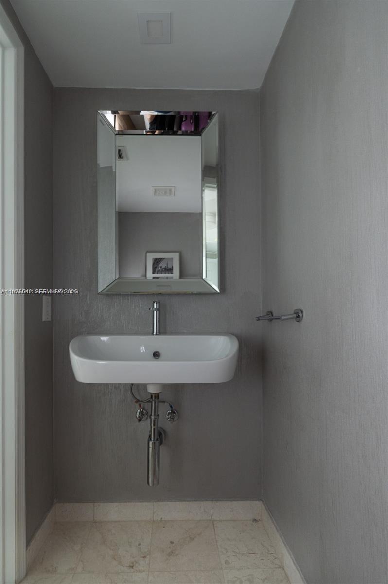 Photo of    #1401, Aventura, Florida, 33180 - 