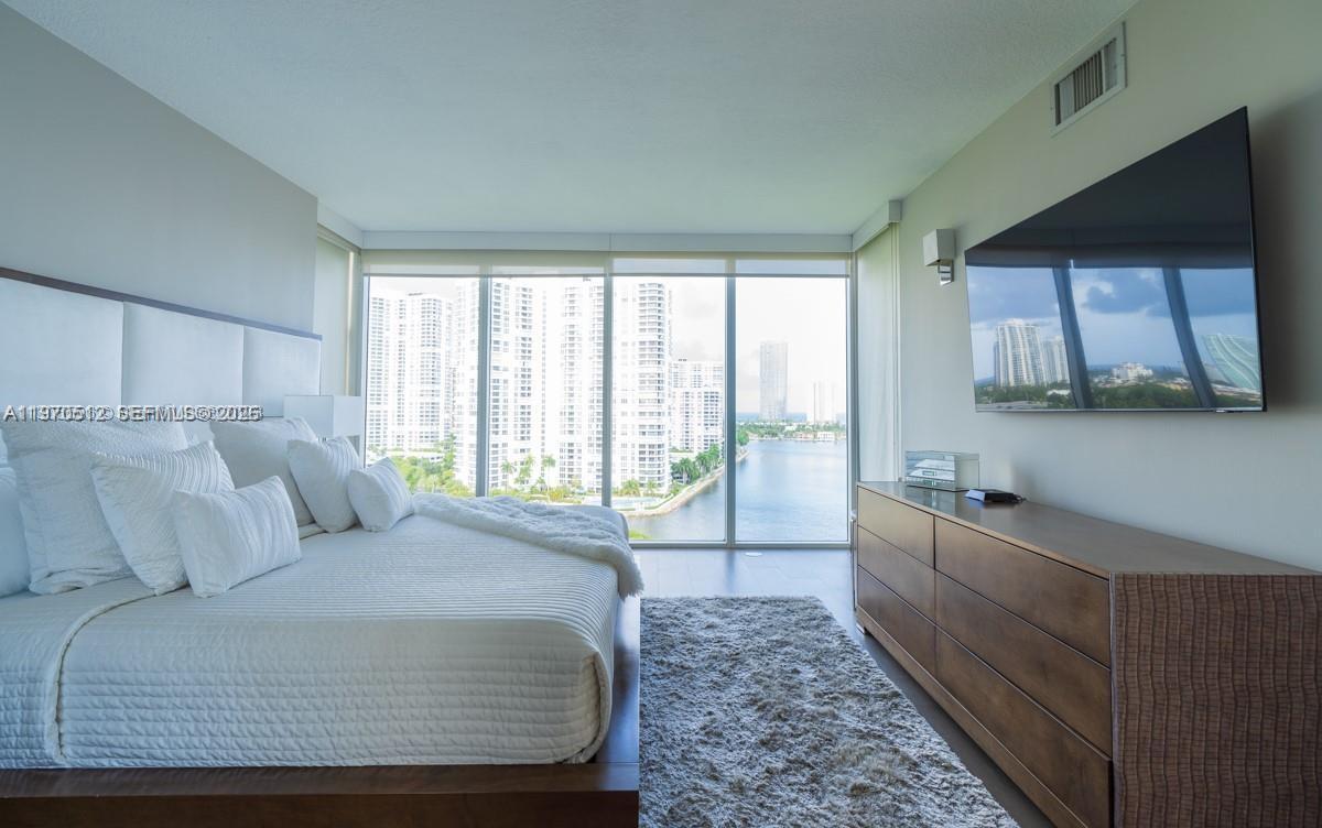 Photo of    #1401, Aventura, Florida, 33180 - 