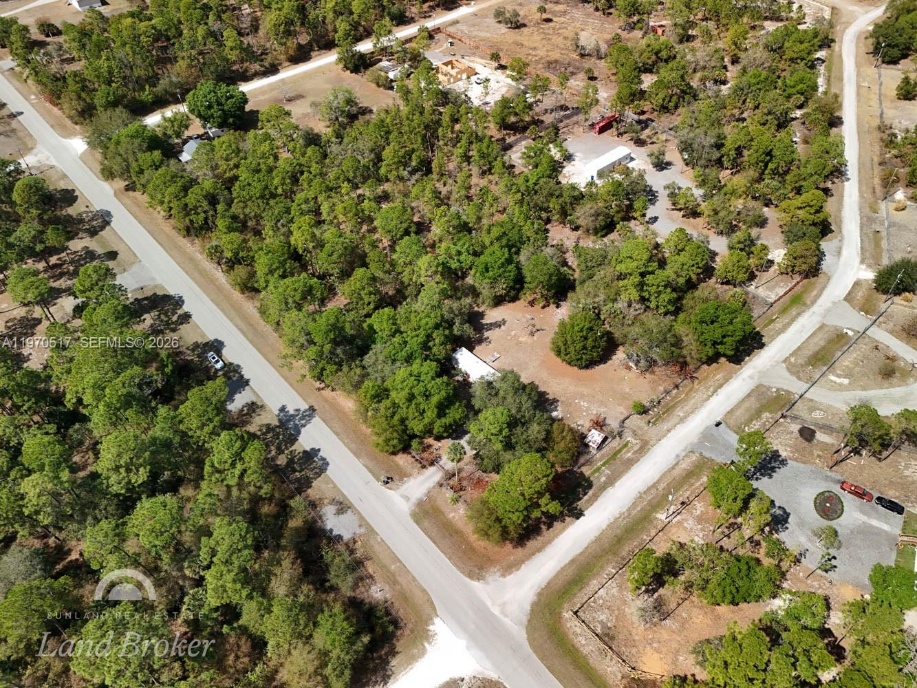   /   кв.футов $ 2026-02-23 0 Фото