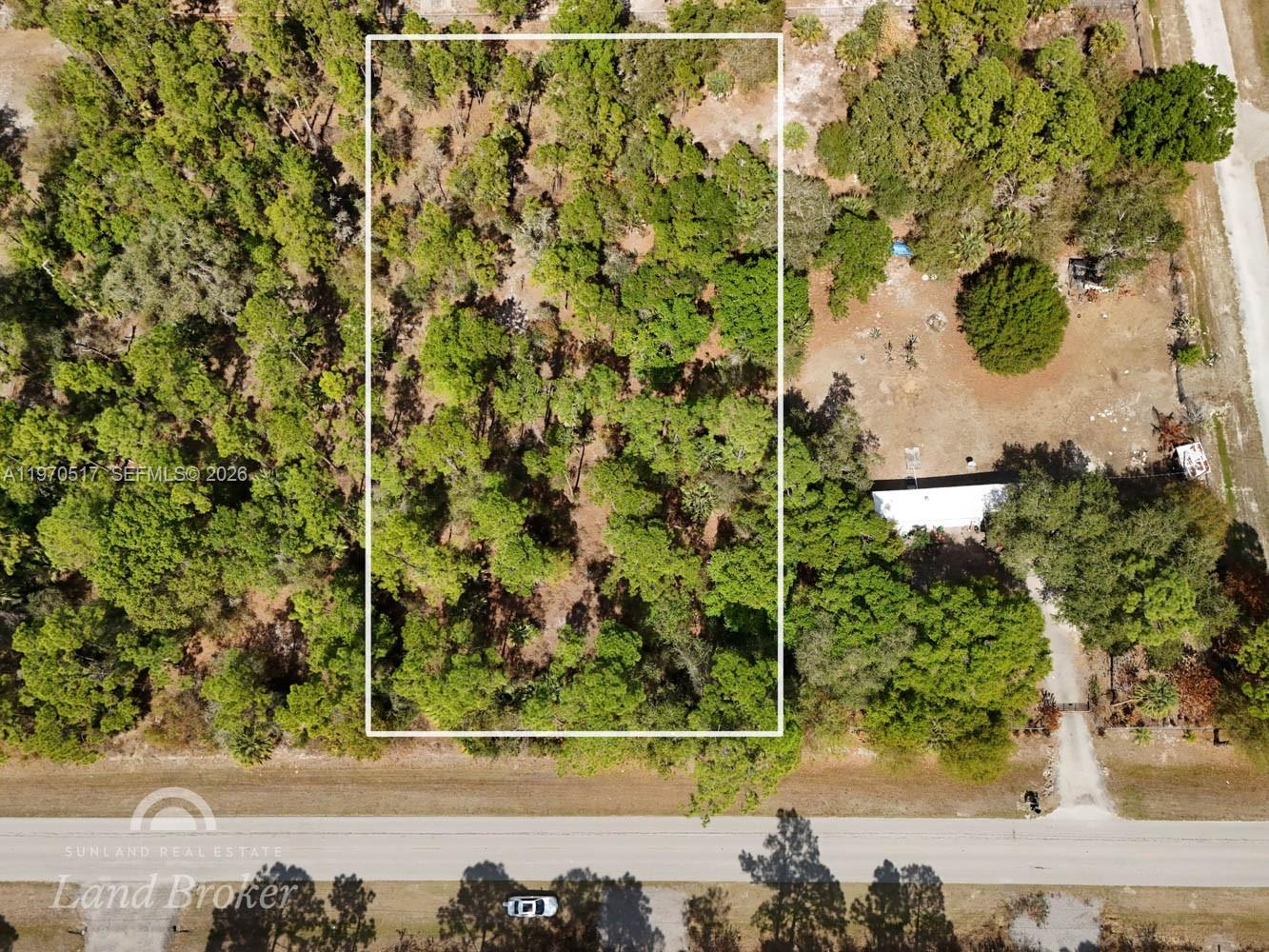   /   кв.футов $ 2026-02-23 0 Фото