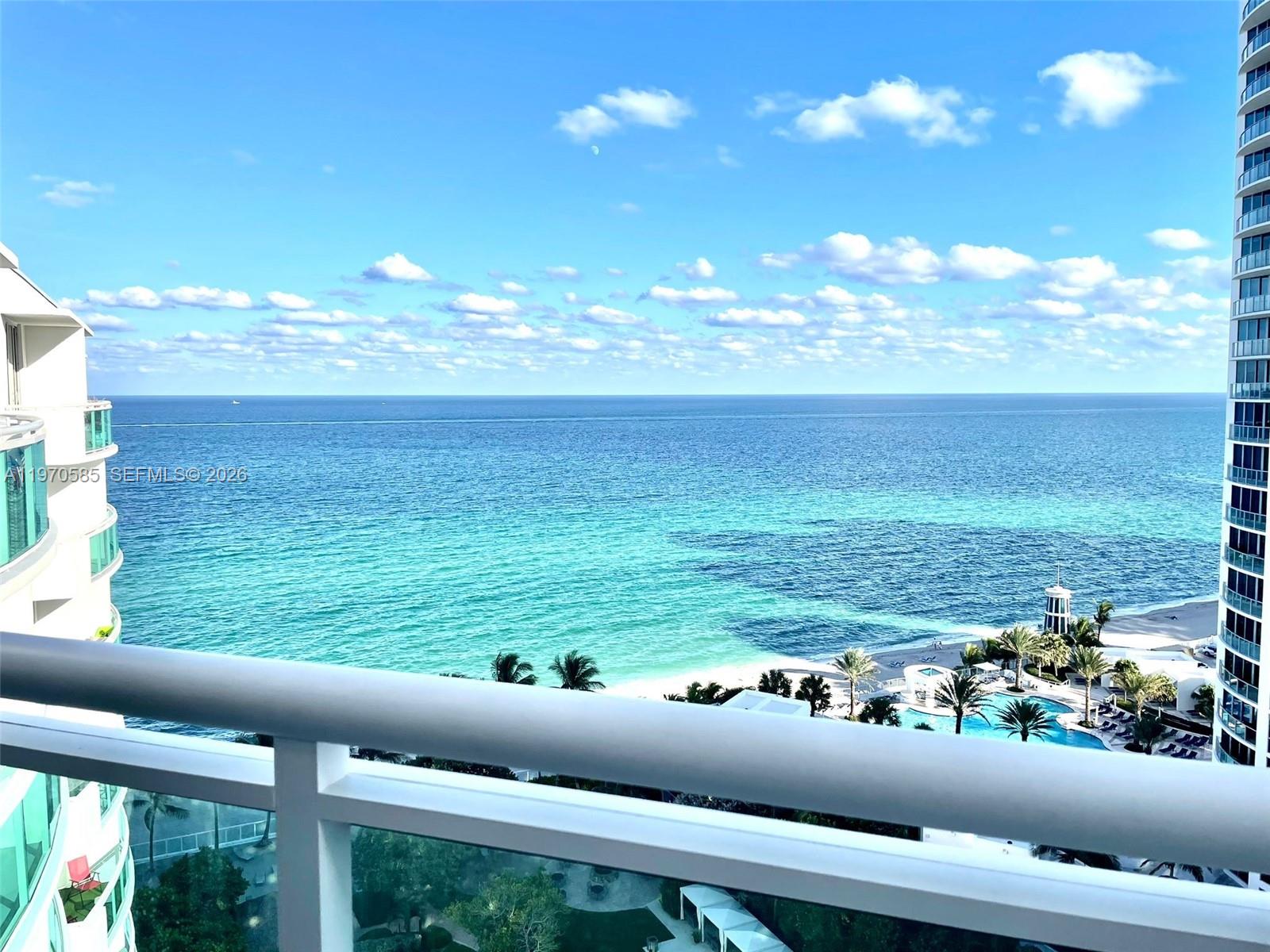 Photo of 3001 Ocean Dr  #1621, Hollywood, Florida, 33019 - 