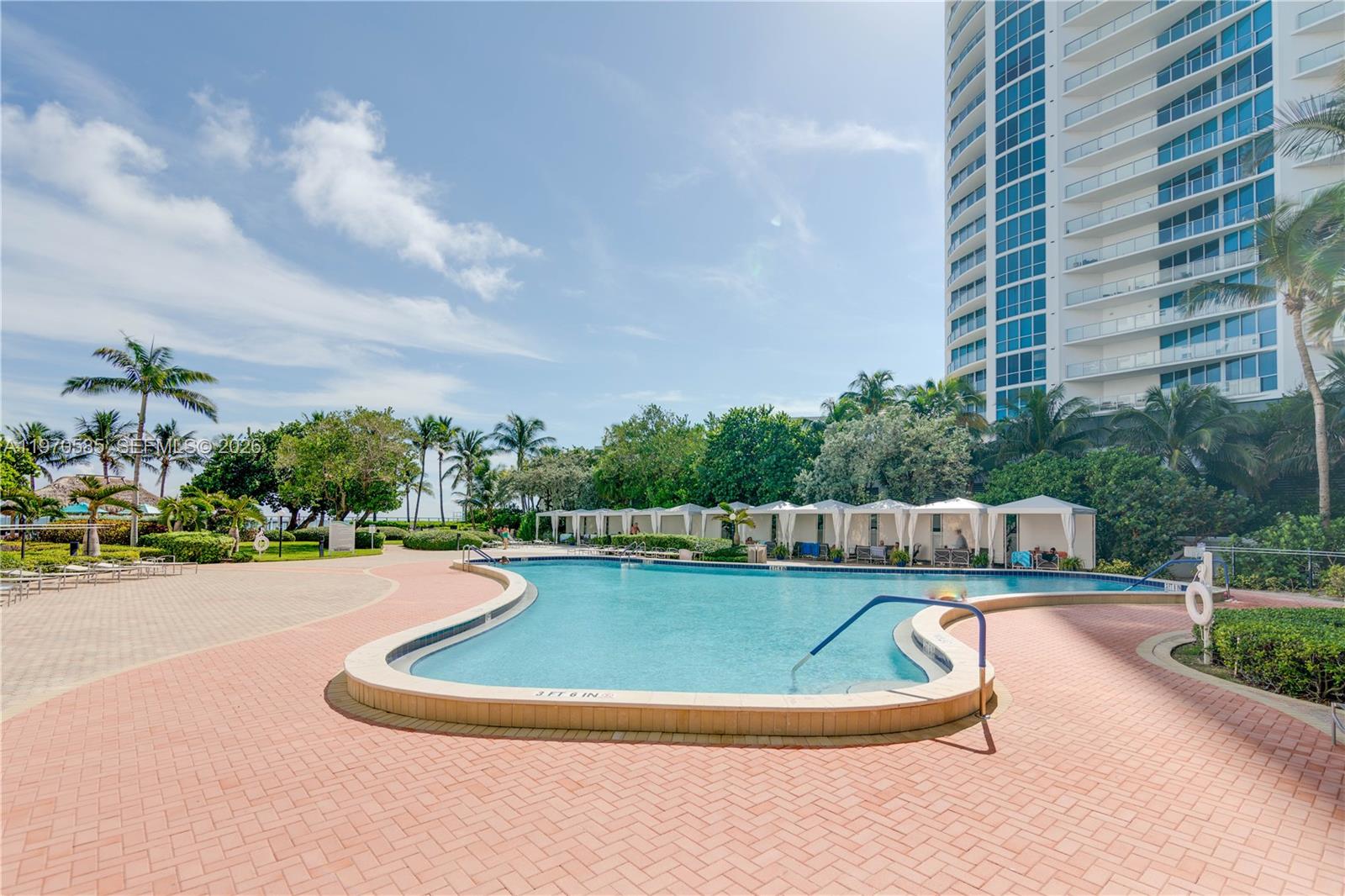 Photo of 3001 Ocean Dr  #1621, Hollywood, Florida, 33019 - 