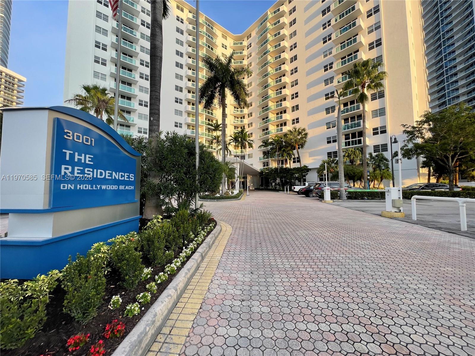 Photo of 3001 Ocean Dr  #1621, Hollywood, Florida, 33019 - 
