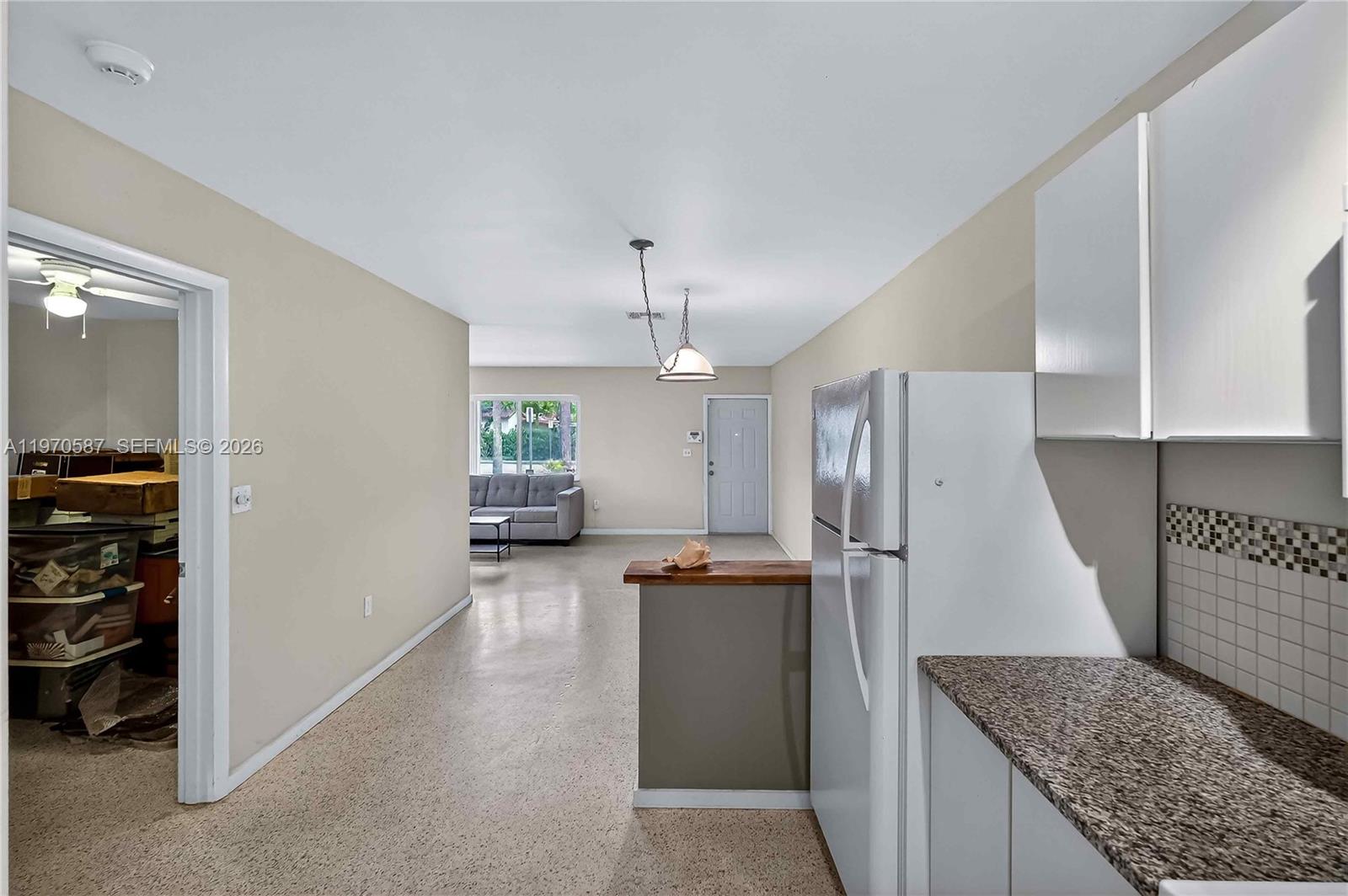   /  2420 sq. ft. $ 2026-02-23 0 foto