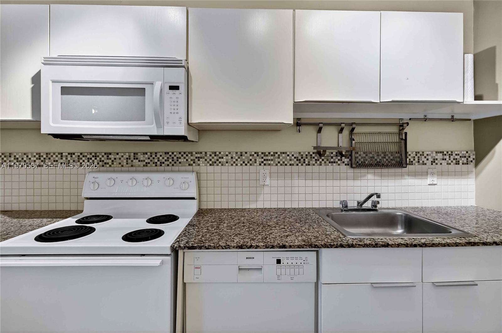   /  2420 sq. ft. $ 2026-02-23 0 foto