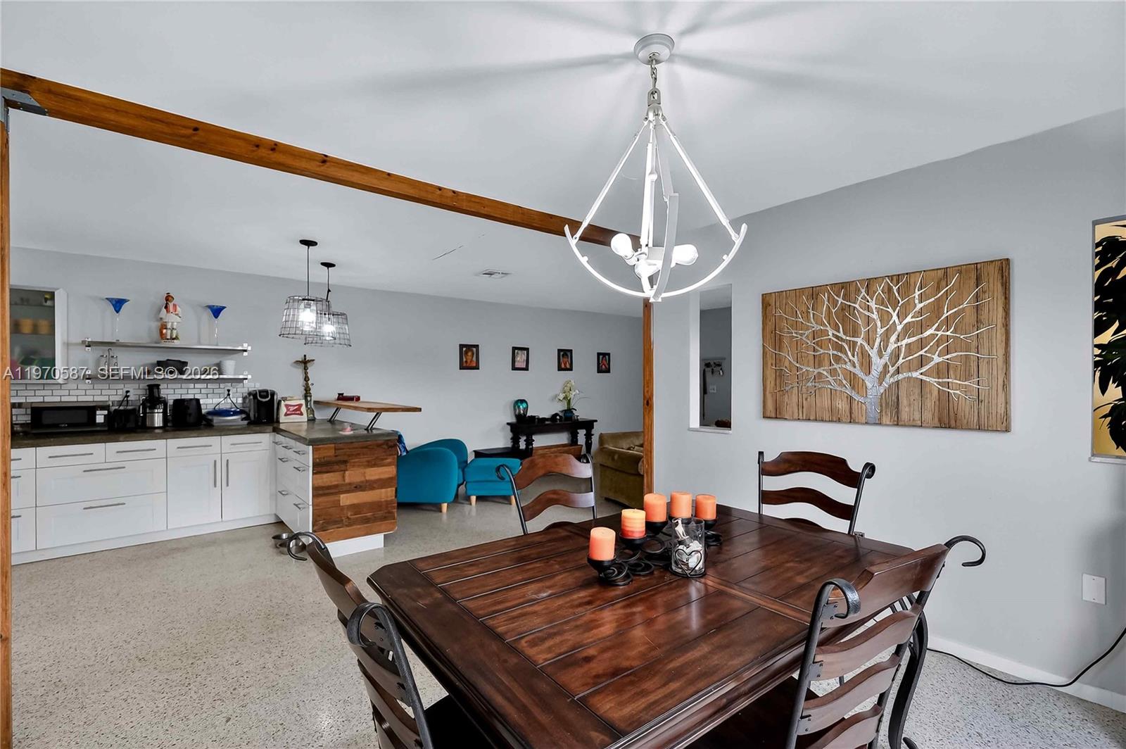   /  2420 sq. ft. $ 2026-02-23 0 foto