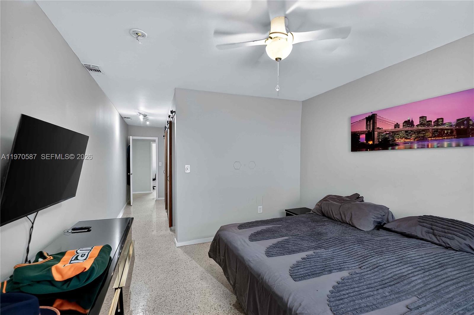   /  2420 sq. ft. $ 2026-02-23 0 foto