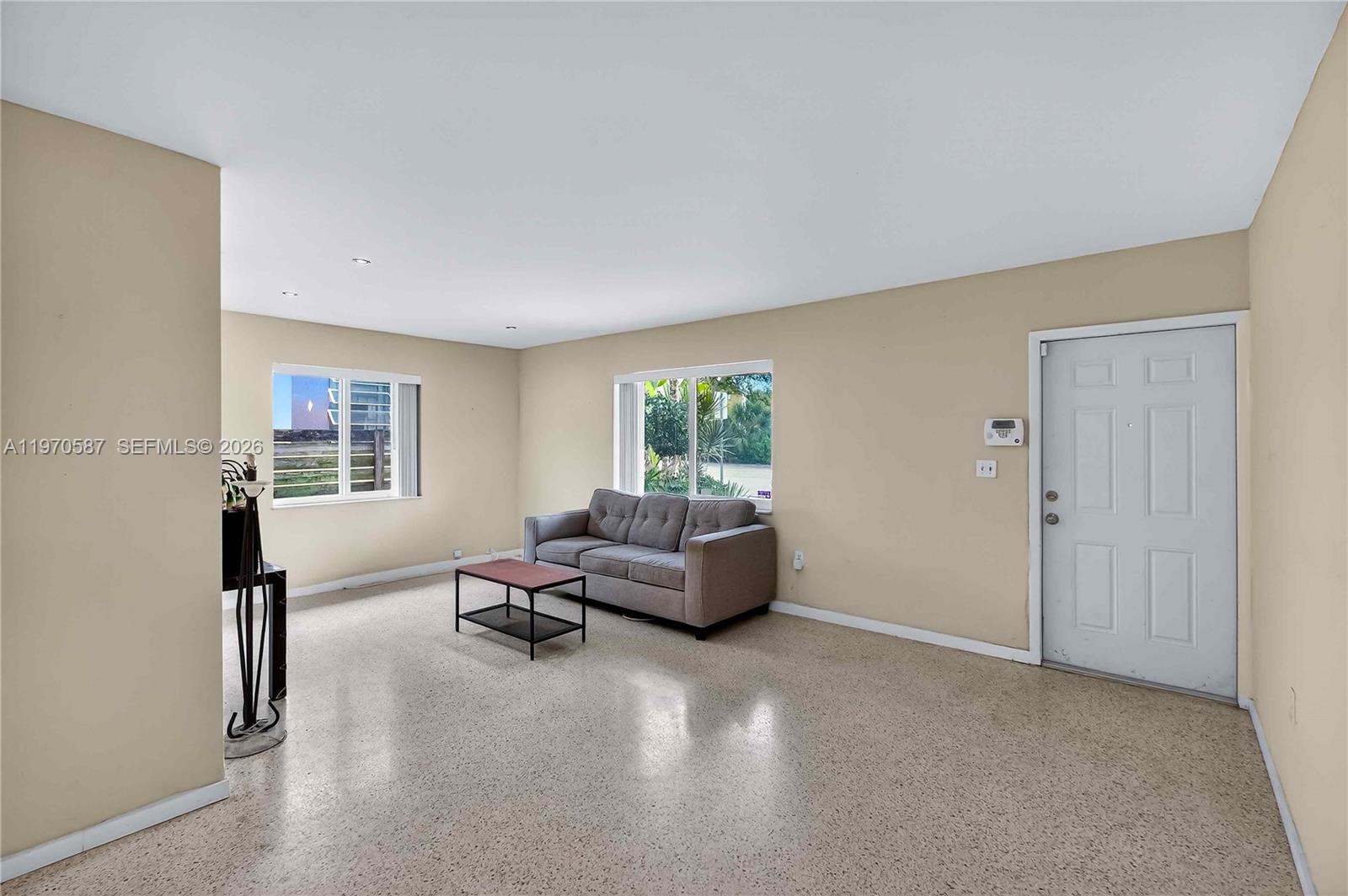   /  2420 sq. ft. $ 2026-02-23 0 foto