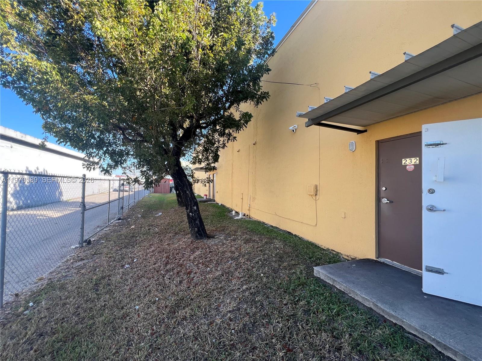 2  /   sq. ft. $ 2026-02-23 0 Photo