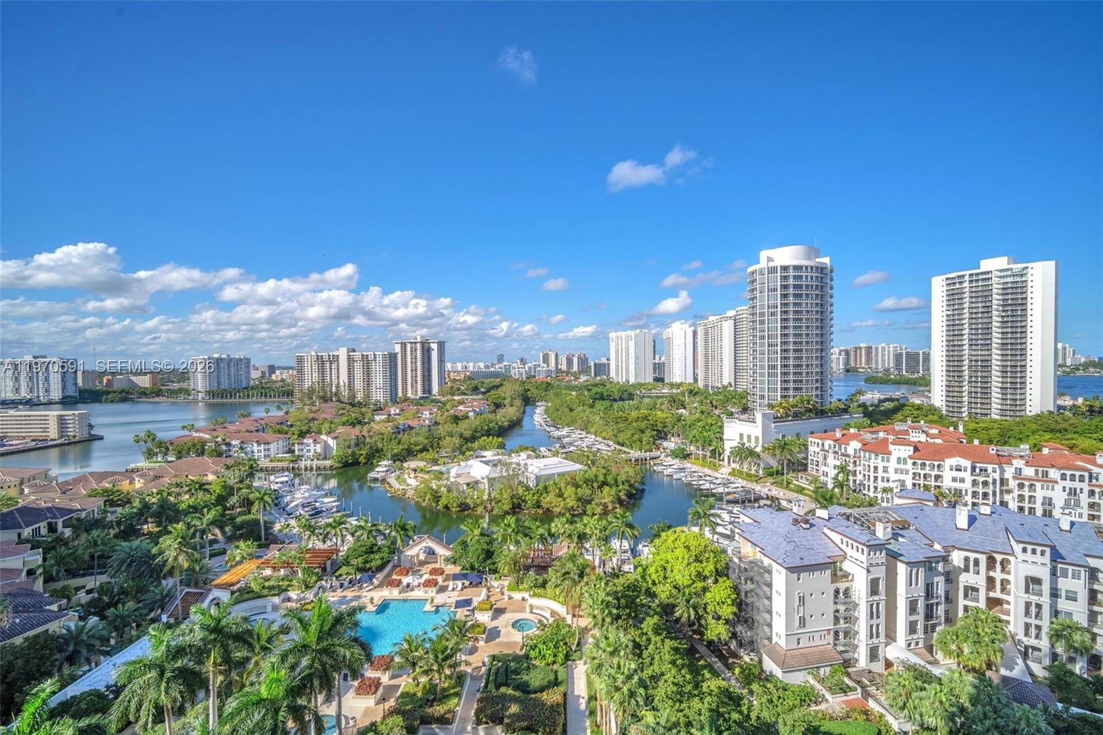 1004 3 / 3 1930 кв.футов $ 2026-02-23 0 Фото