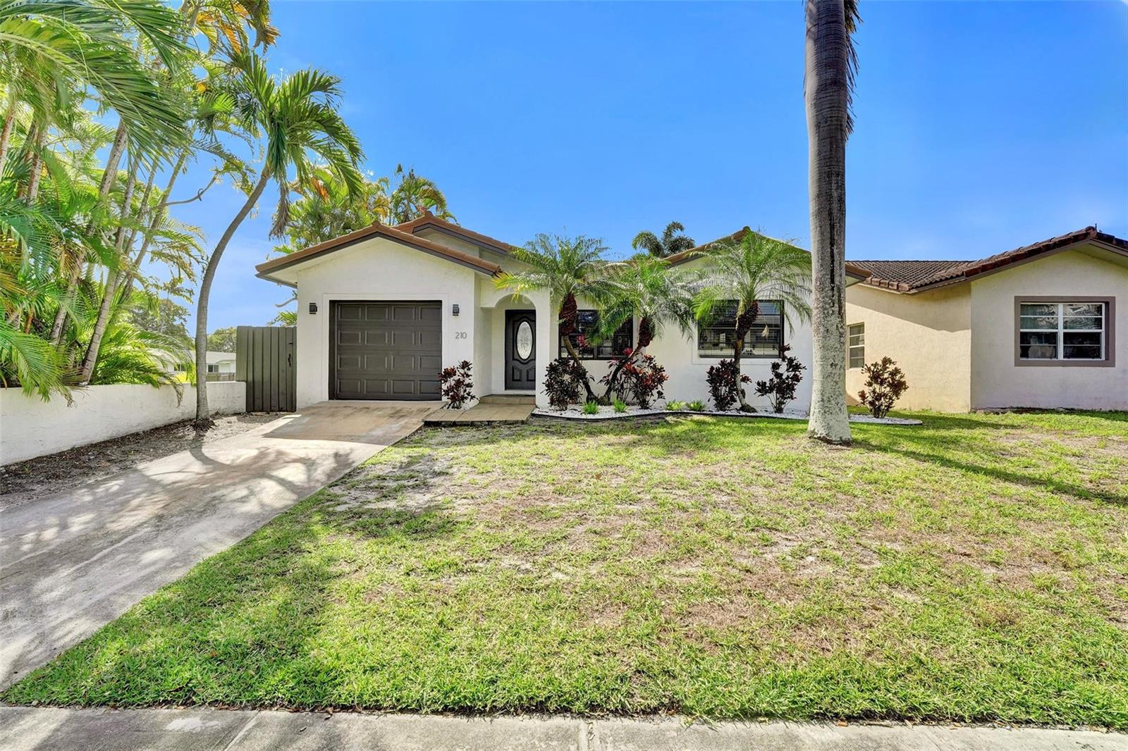 210 3 / 2 1528 sq. ft. $ 2026-07-08 0 Photo