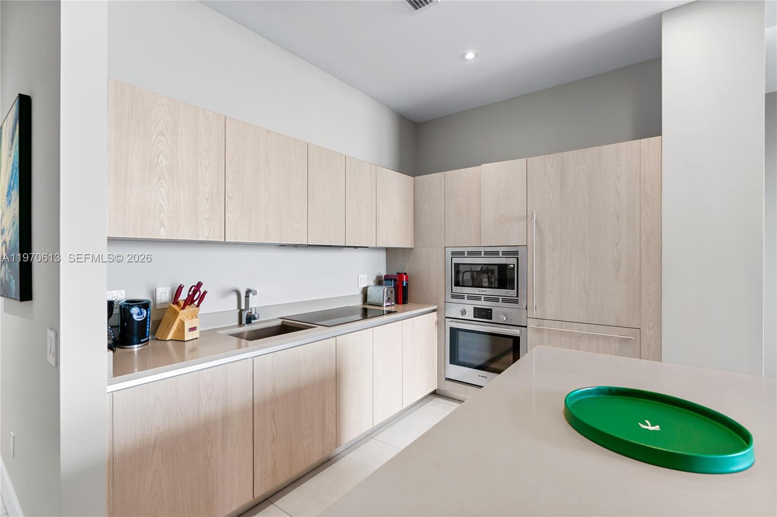 702 1 / 1 802 кв.футов $ 2026-02-23 0 Фото