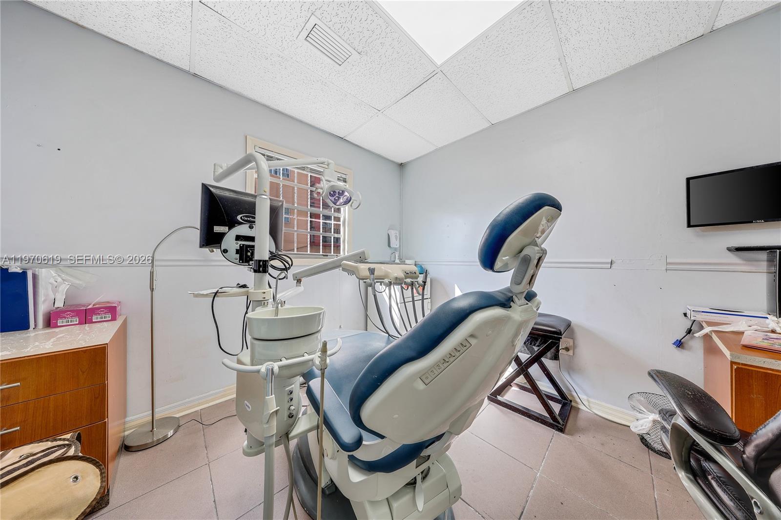   /   кв.футов $ 2026-02-23 0 Фото