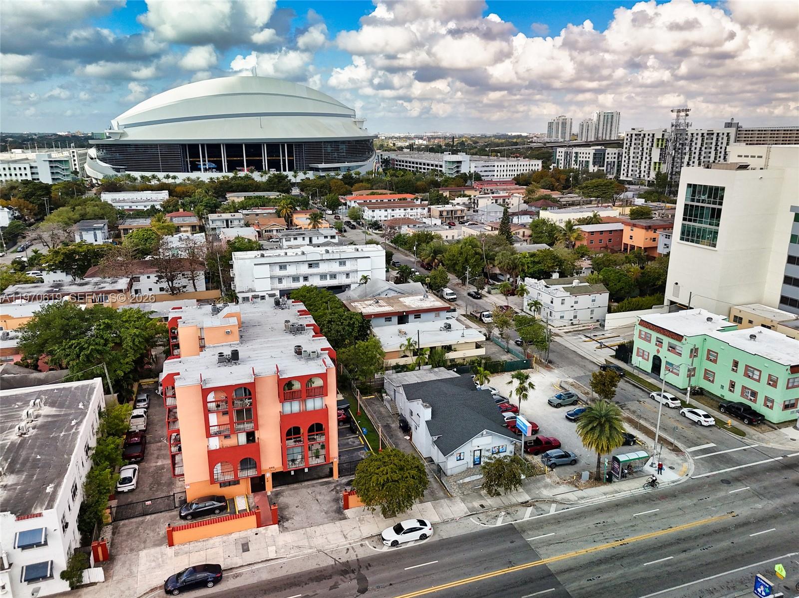   /   кв.футов $ 2026-02-23 0 Фото