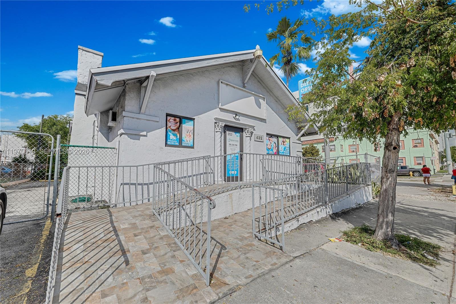   /   кв.футов $ 2026-02-23 0 Фото