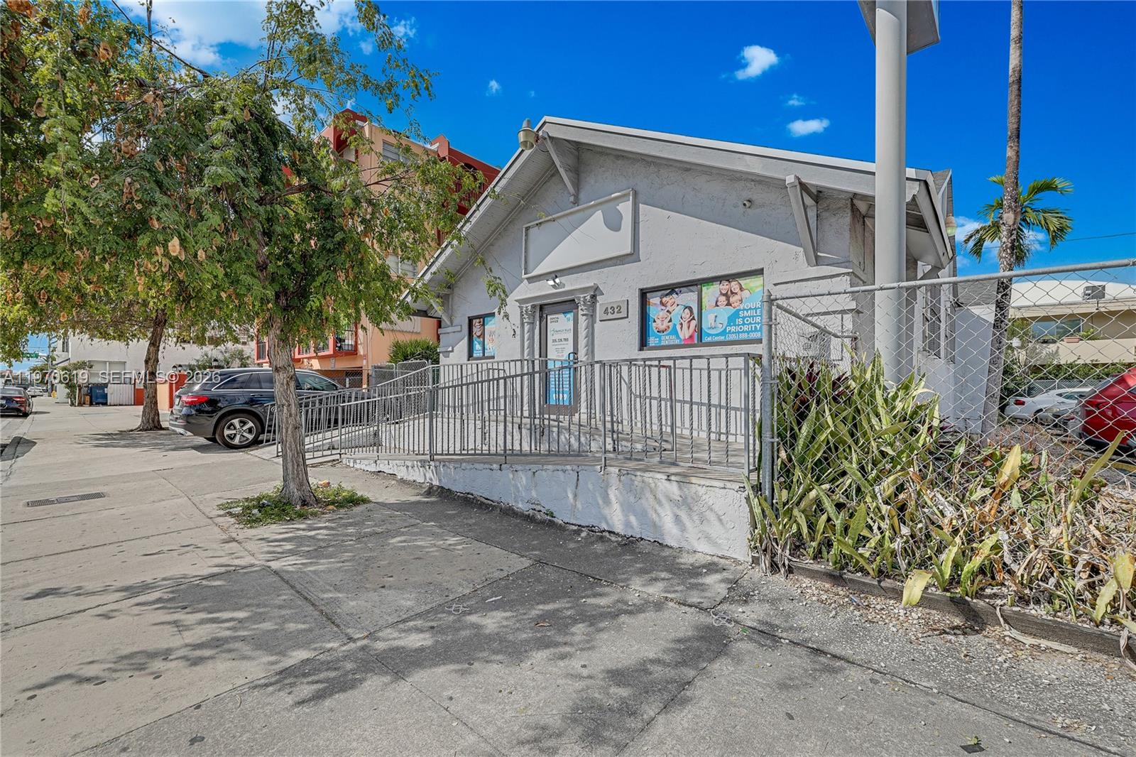   /   кв.футов $ 2026-02-23 0 Фото