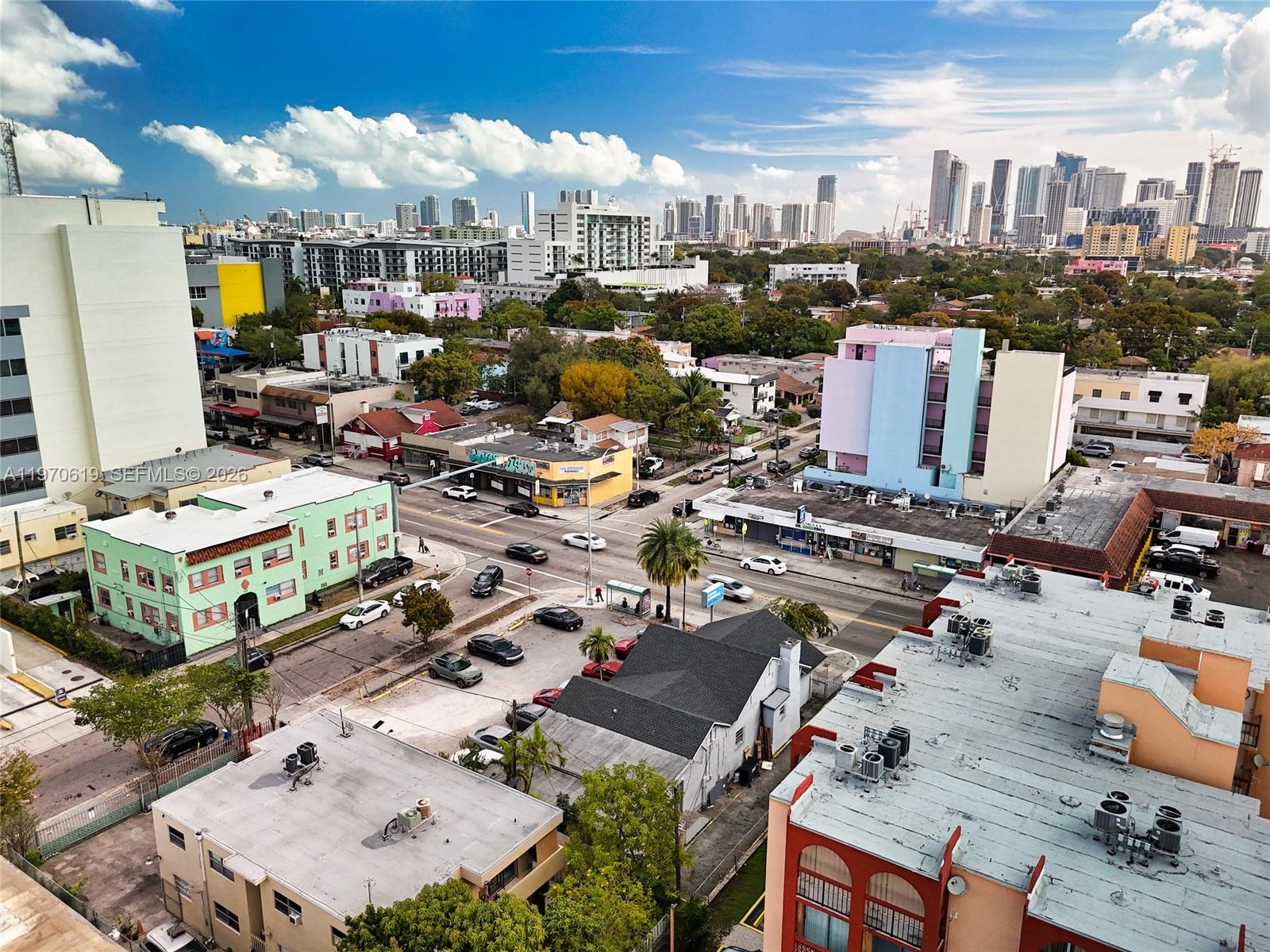   /   кв.футов $ 2026-02-23 0 Фото