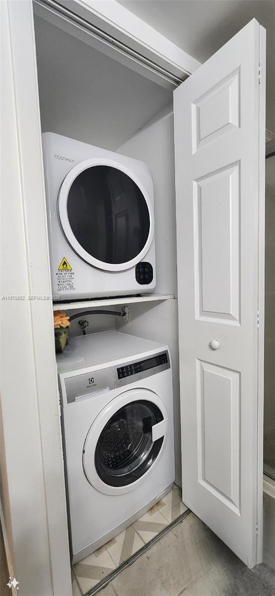 103 2 / 2 1256 sq. ft. $ 2026-02-23 0 Photo