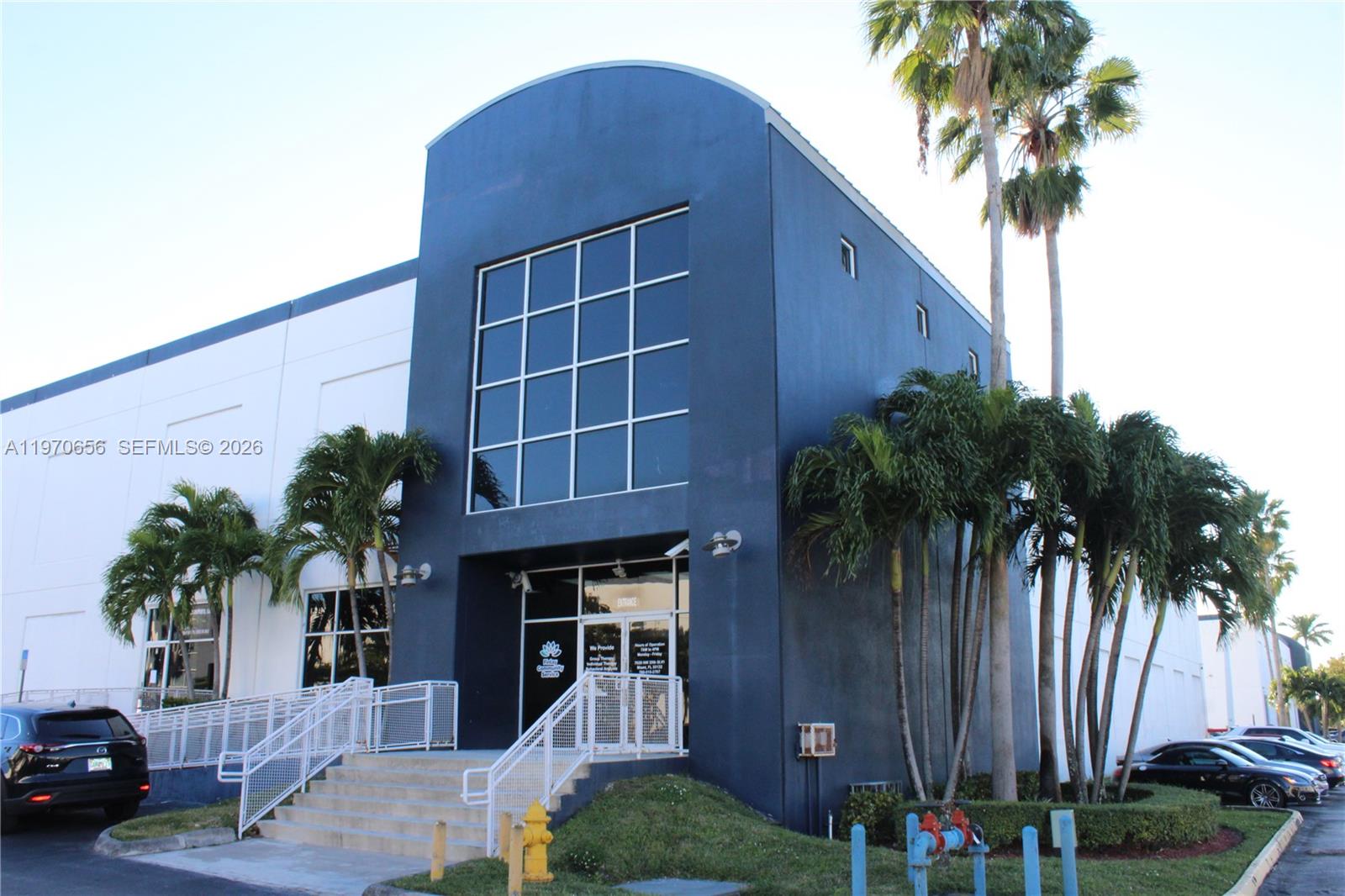 1  /   sq. ft. $ 2026-02-23 0 foto