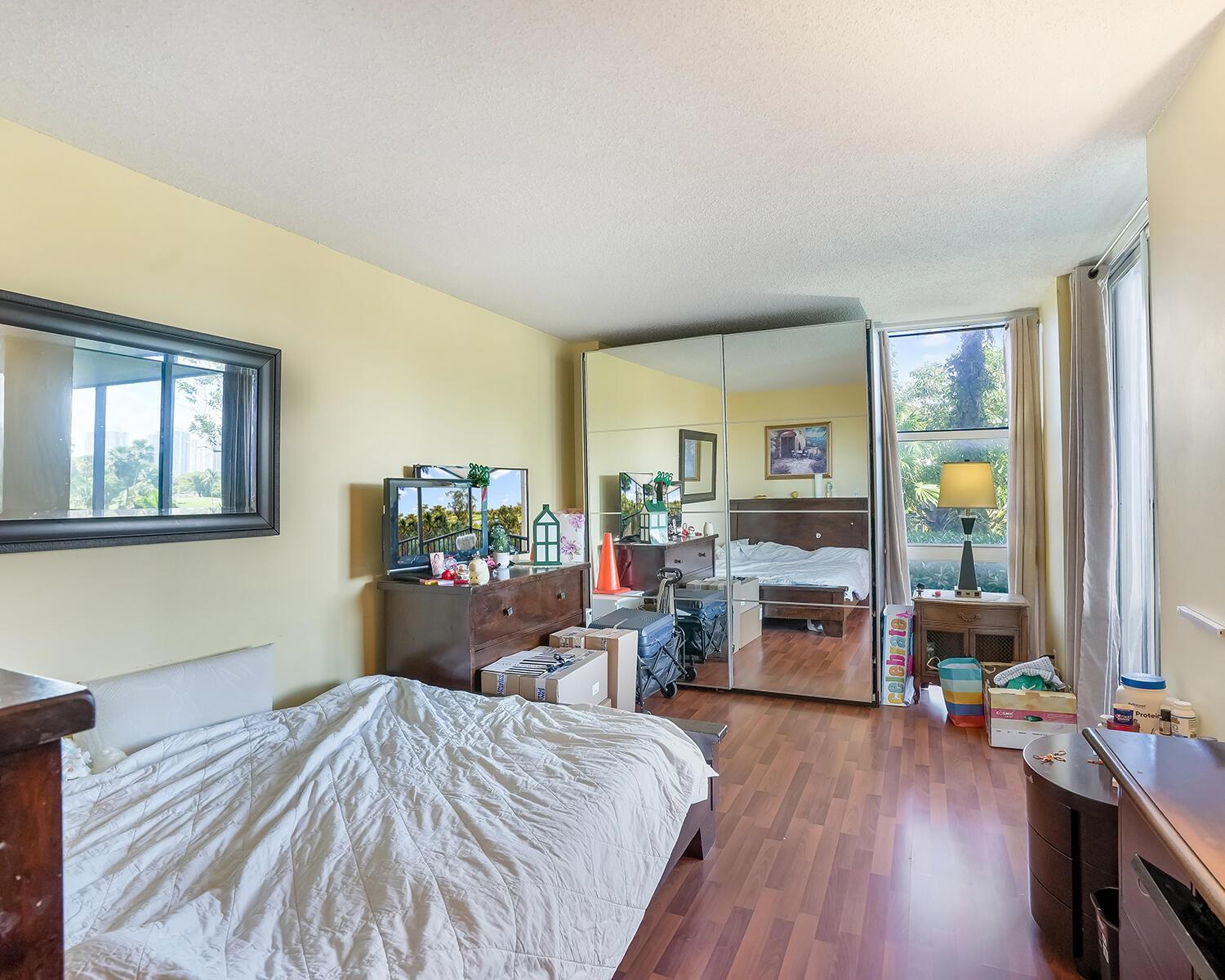 Photo of 20379 Country Club  #332, Aventura, Florida, 33180 - DSC01620_v2