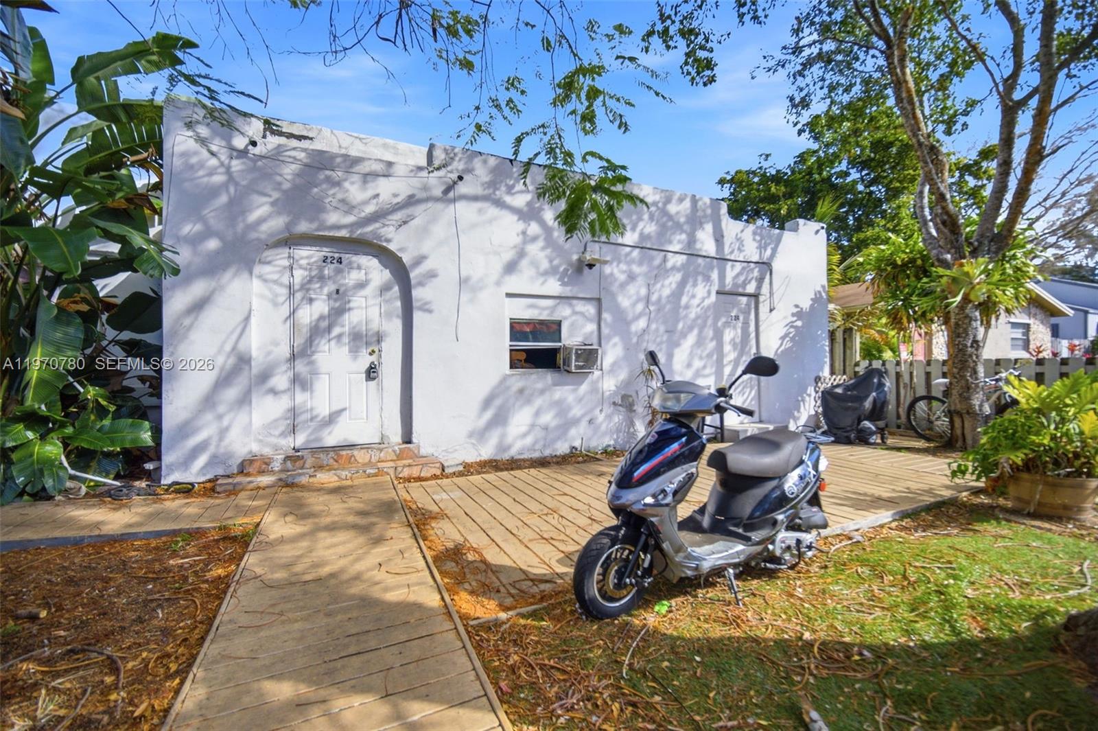   /  1328 кв.футов $ 2026-02-23 0 Фото