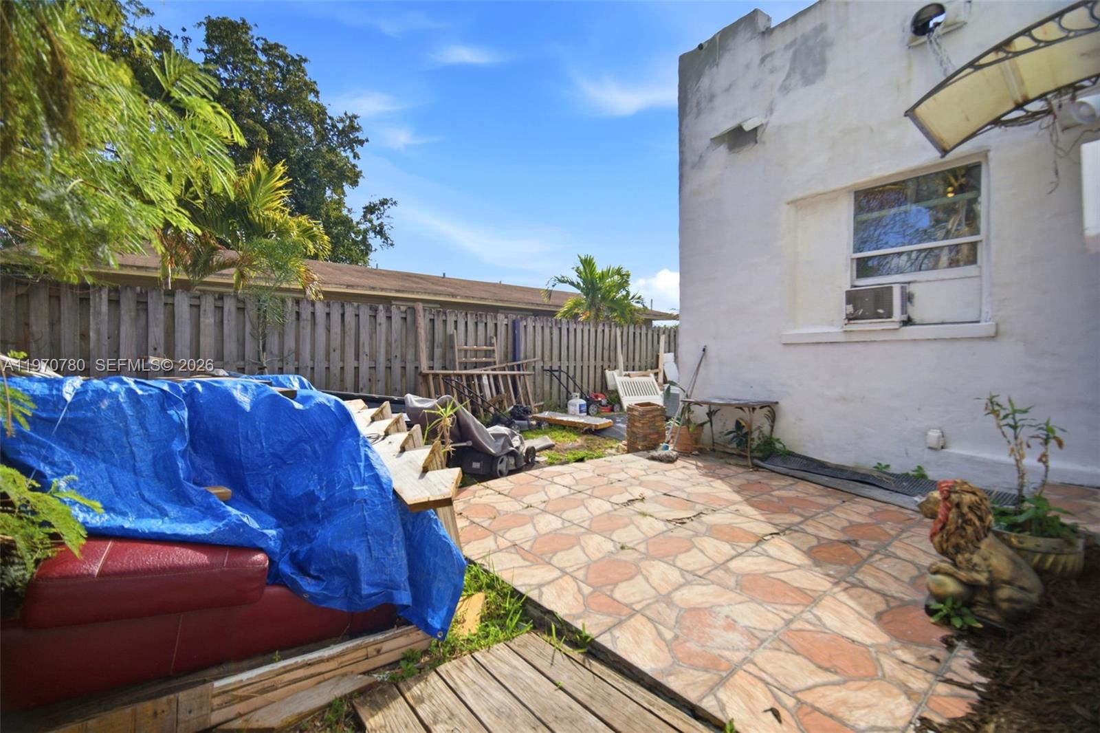   /  1328 кв.футов $ 2026-02-23 0 Фото