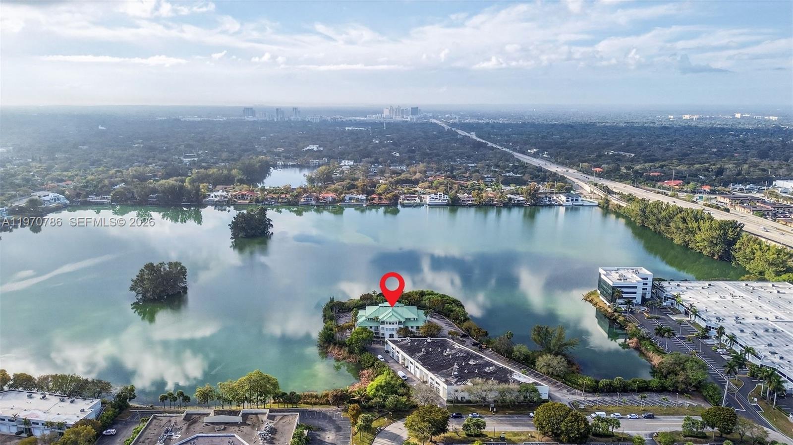   /   кв.футов $ 2026-02-23 0 Фото