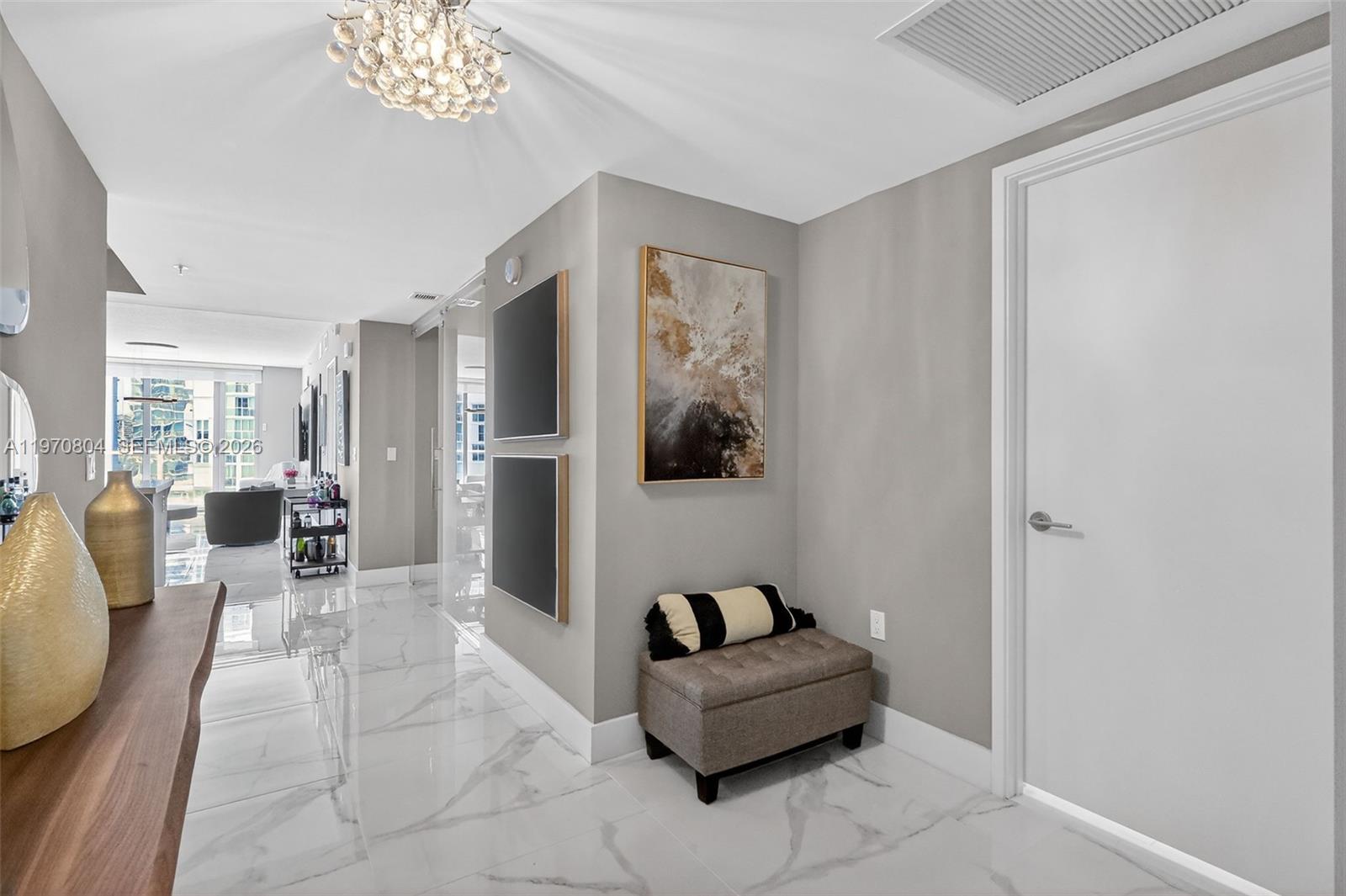 Ver detalles 4-804 3 / 3 1541 sq. ft. $ 2026-02-23 0 foto