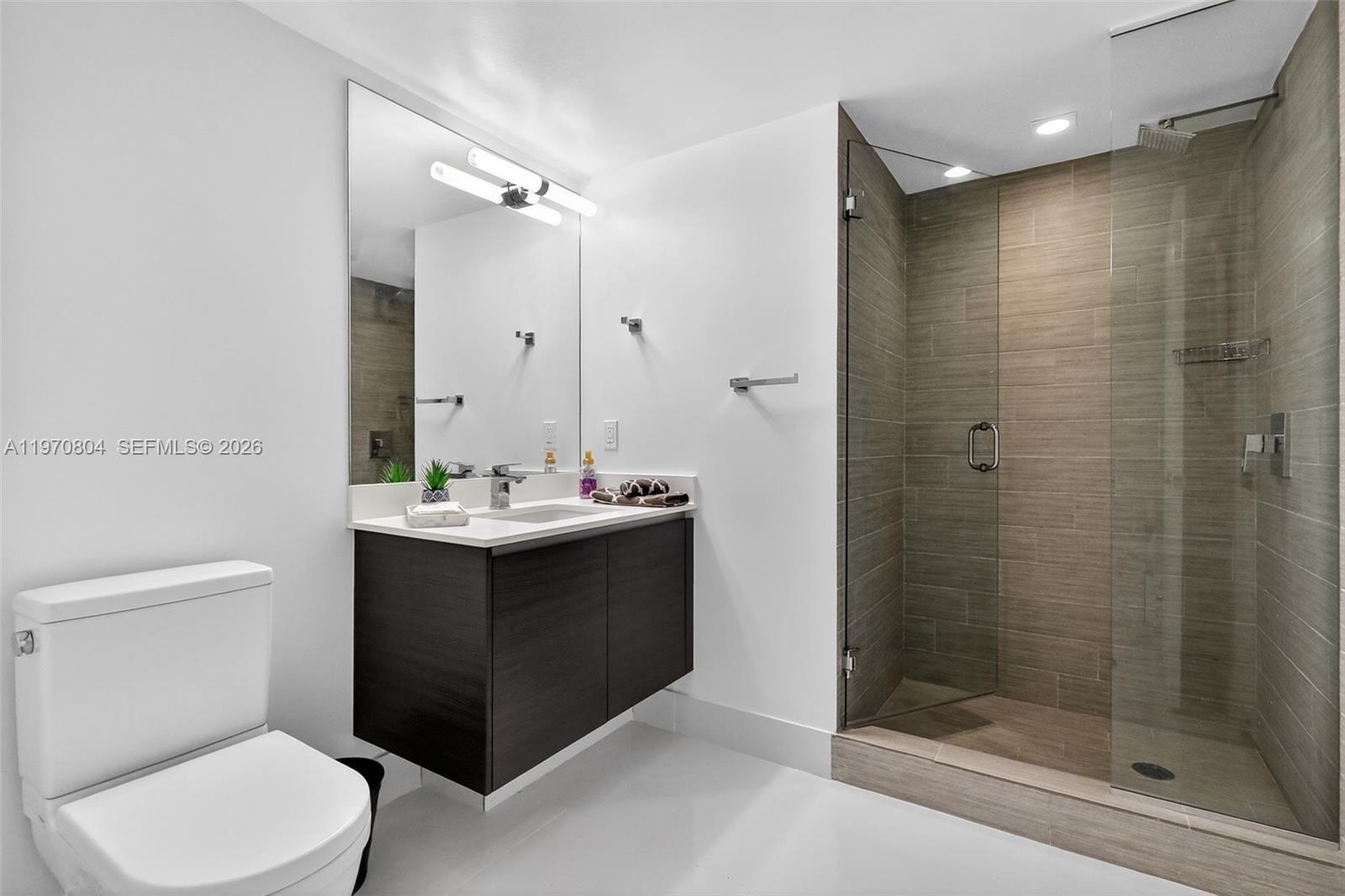 Ver detalles 4-804 3 / 3 1541 sq. ft. $ 2026-02-23 0 foto