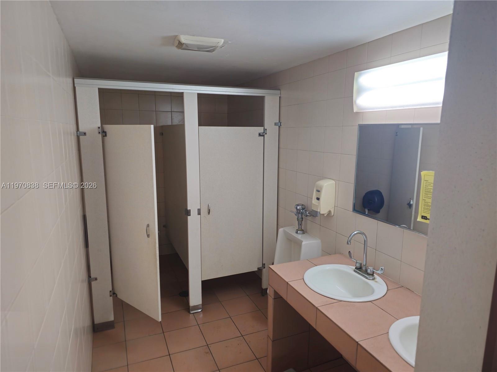 Ver detalles / sq. ft. $ 2026-02-23 0 foto