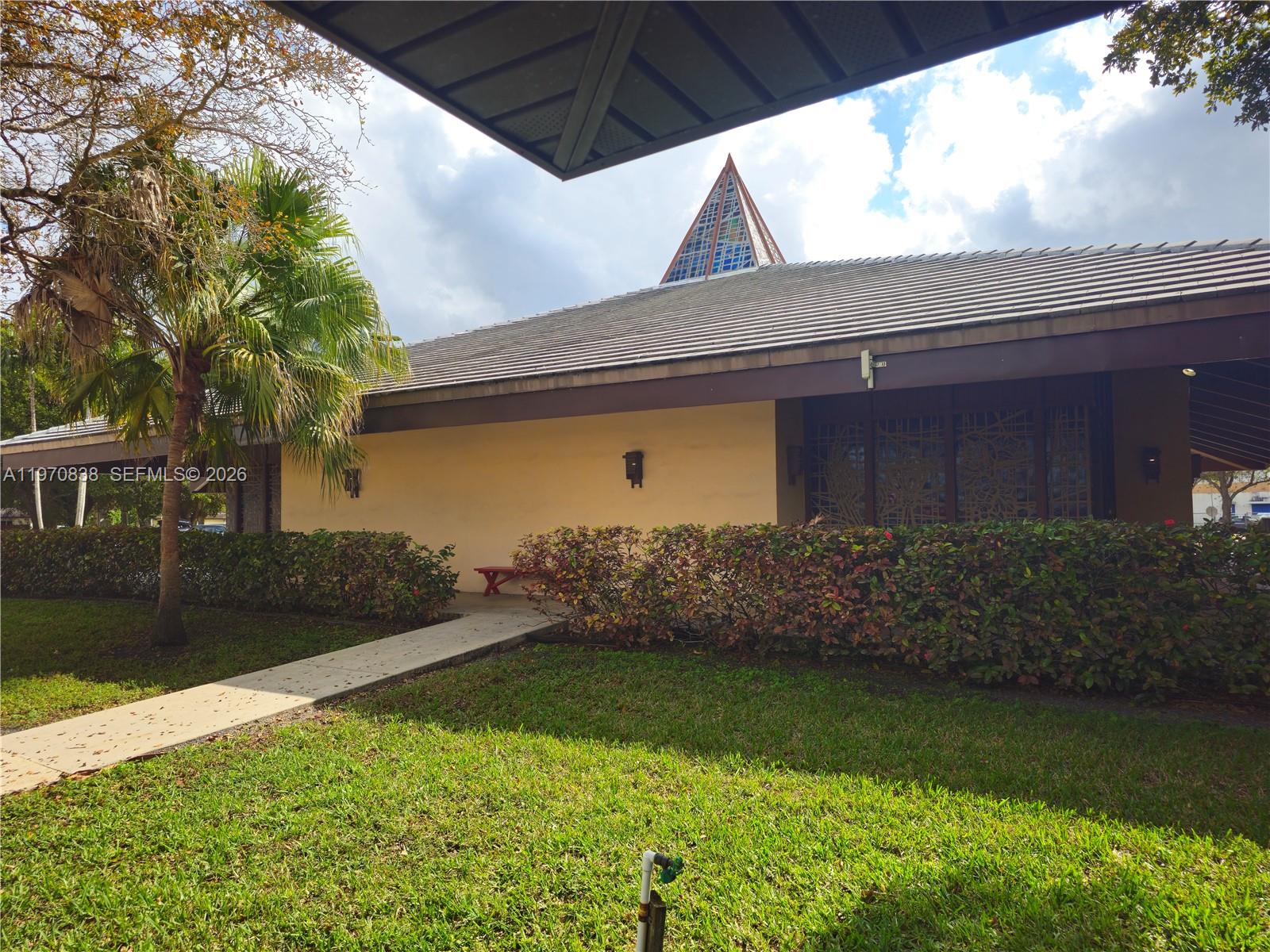 Ver detalles / sq. ft. $ 2026-02-23 0 foto