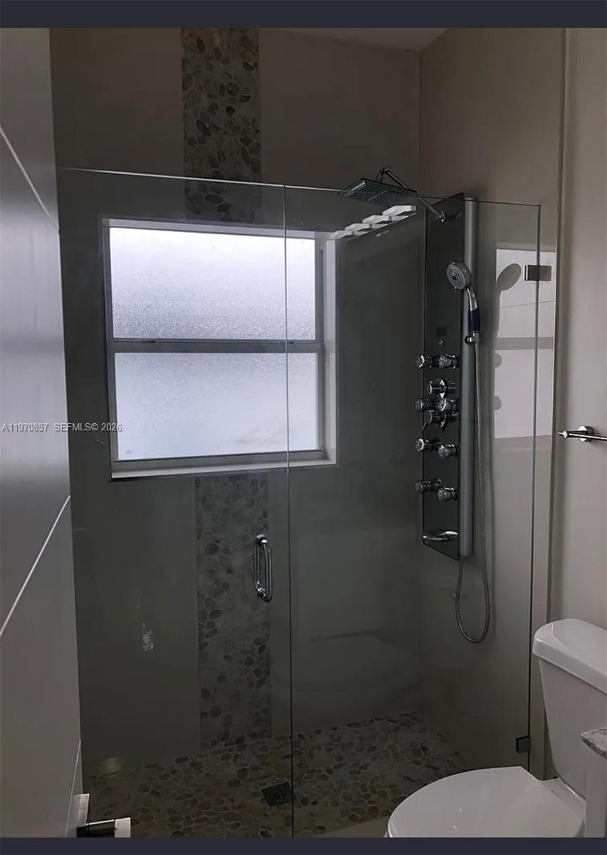   /  1500 кв.футов $ 2026-02-23 0 Фото