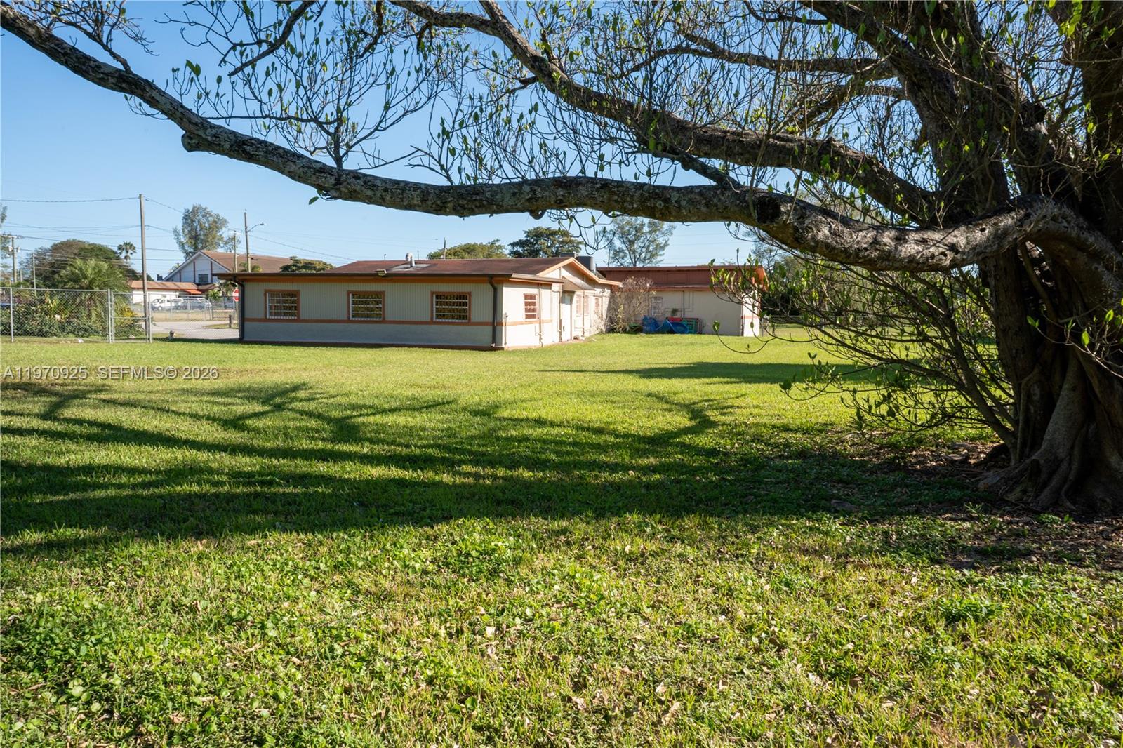   /   кв.футов $ 2026-02-24 0 Фото