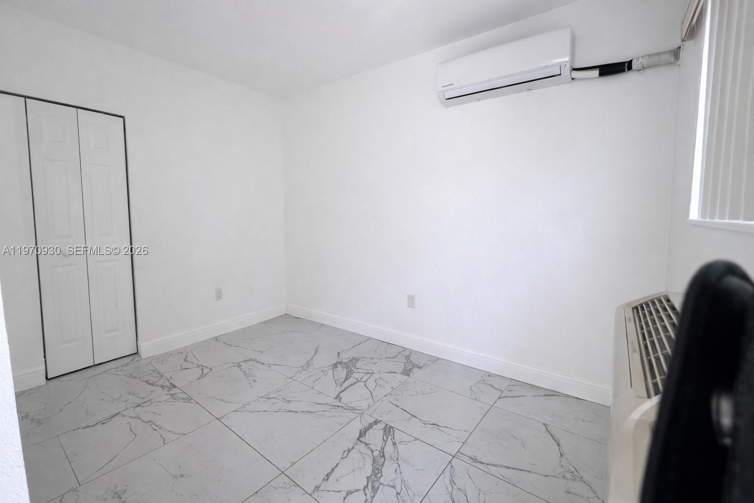   /  2685 кв.футов $ 2026-02-24 0 Фото