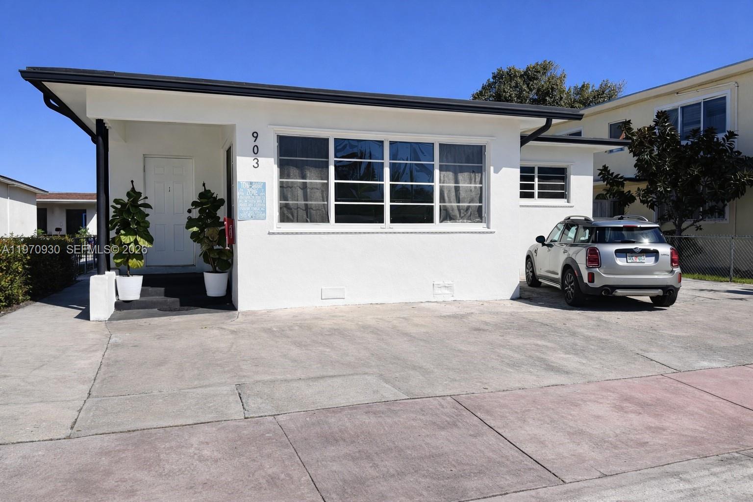   /  2685 кв.футов $ 2026-02-24 0 Фото