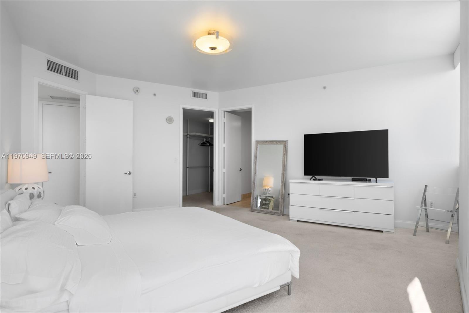 See details 4709 2 / 3 1722 sq. ft. $ 2026-02-24 0 Photo