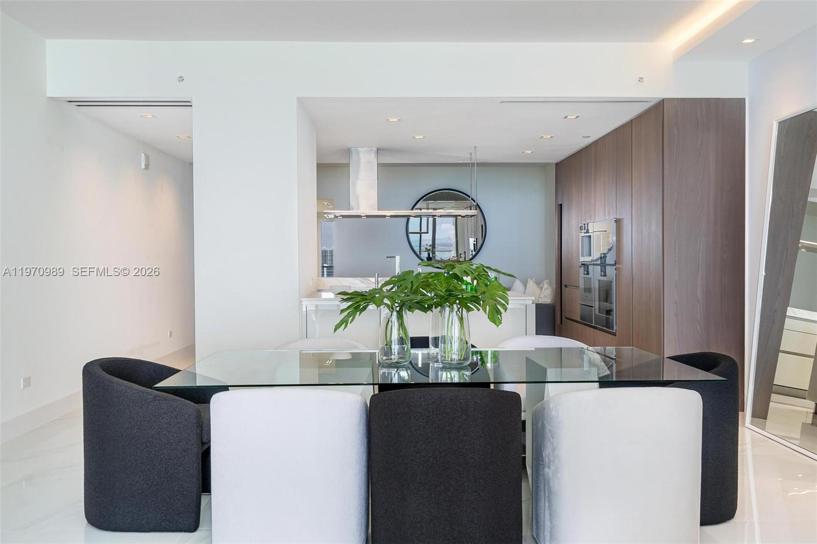 2003 3 / 5 2589 sq. ft. $ 2026-02-24 0 Photo