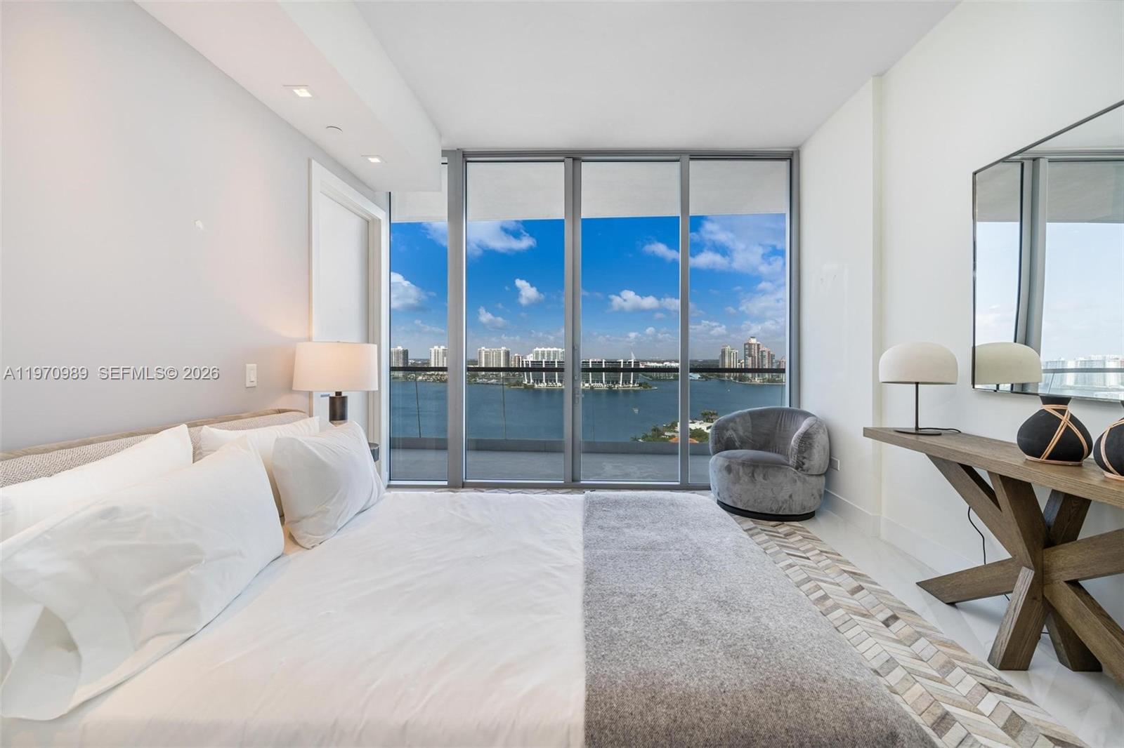 2003 3 / 5 2589 sq. ft. $ 2026-02-24 0 Photo