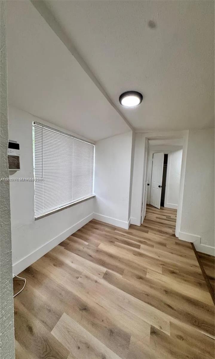   /  1452 кв.футов $ 2026-02-24 0 Фото