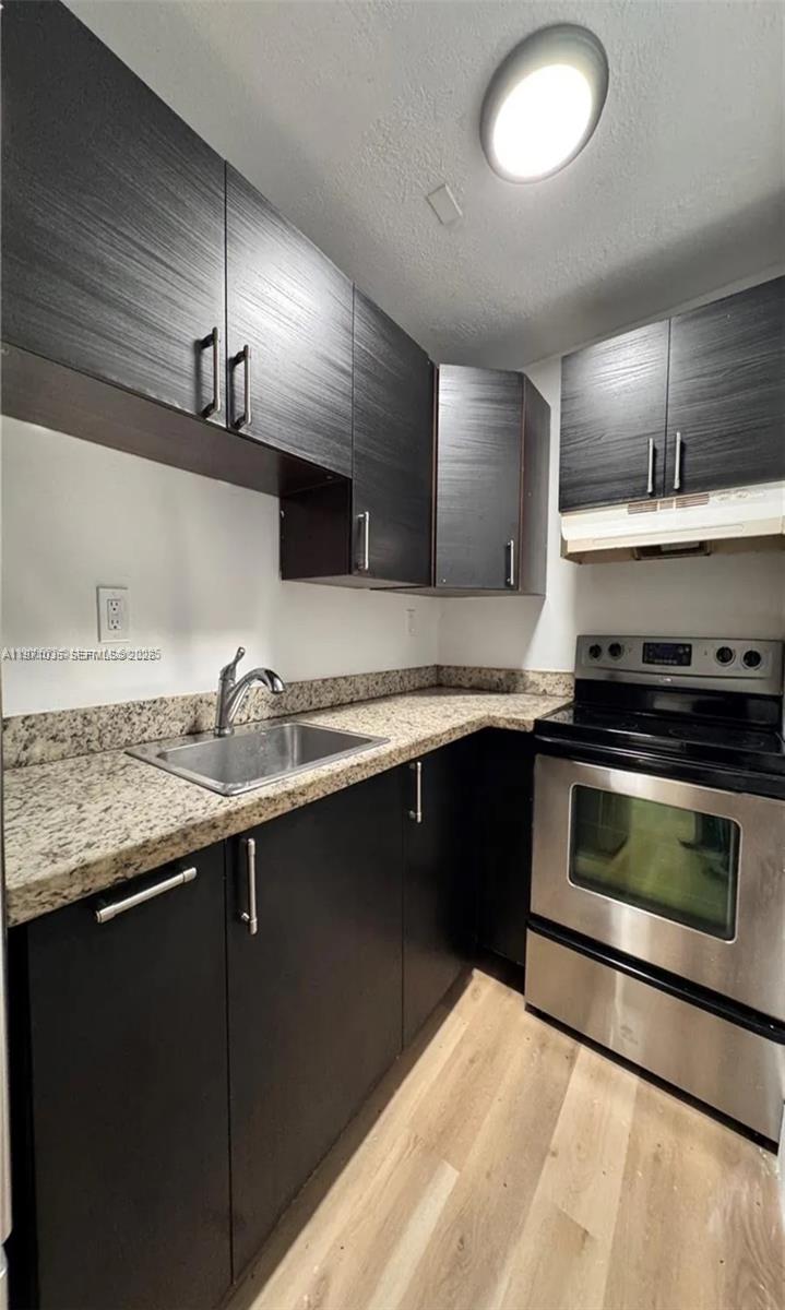   /  1452 кв.футов $ 2026-02-24 0 Фото