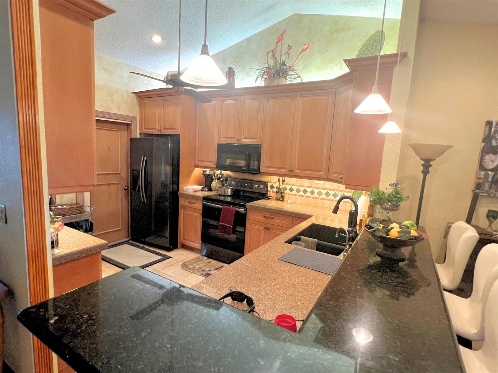   / 0  sq. ft. $ 2026-05-14 0 Photo