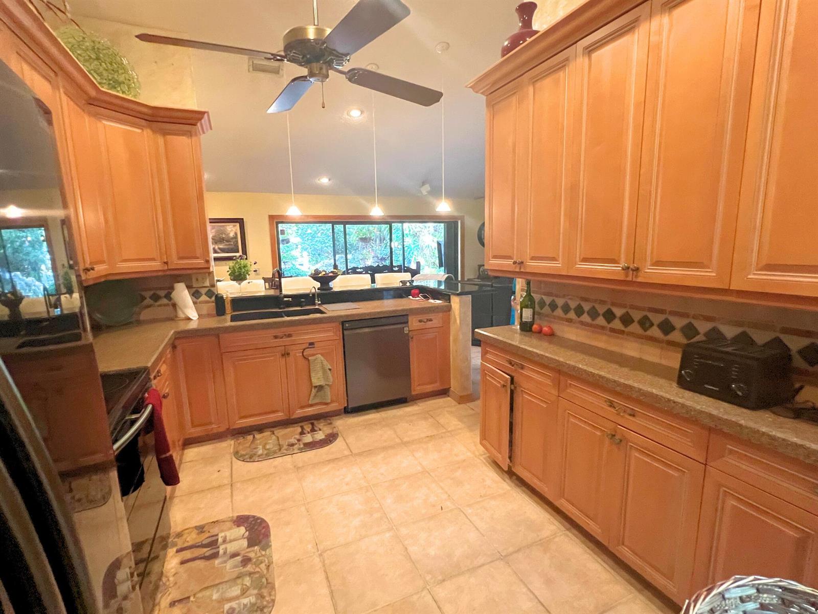   / 0  sq. ft. $ 2026-05-14 0 Photo