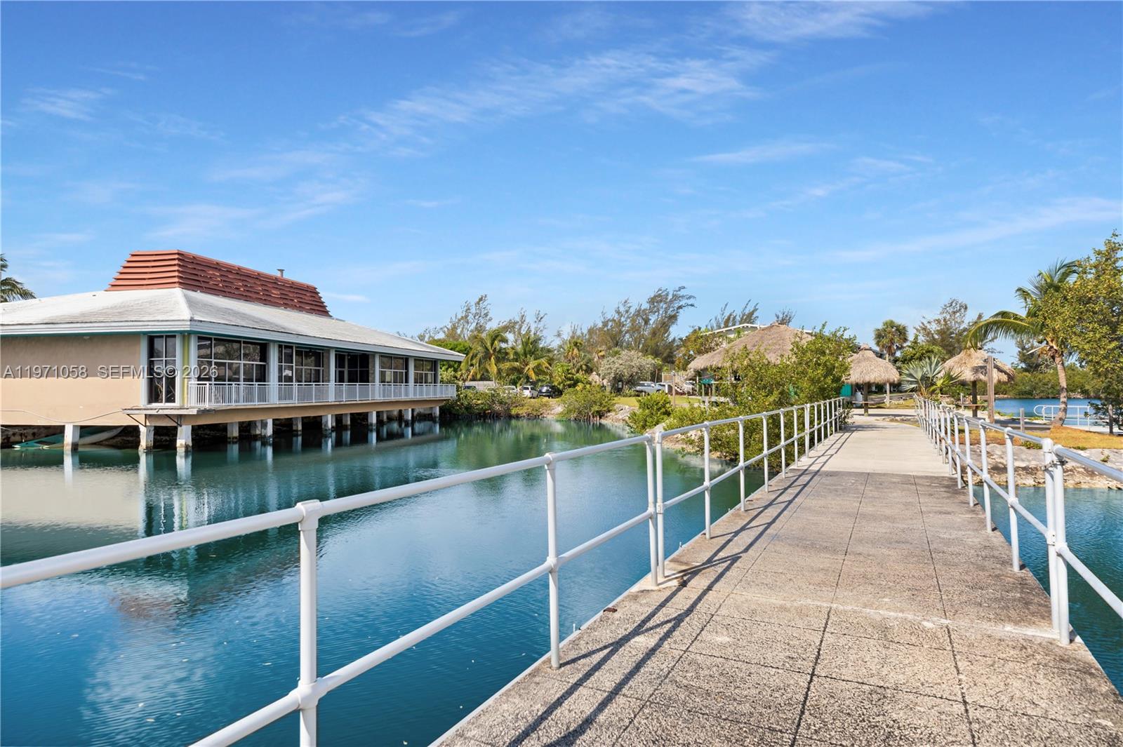   /   sq. ft. $ 2026-02-24 0 foto