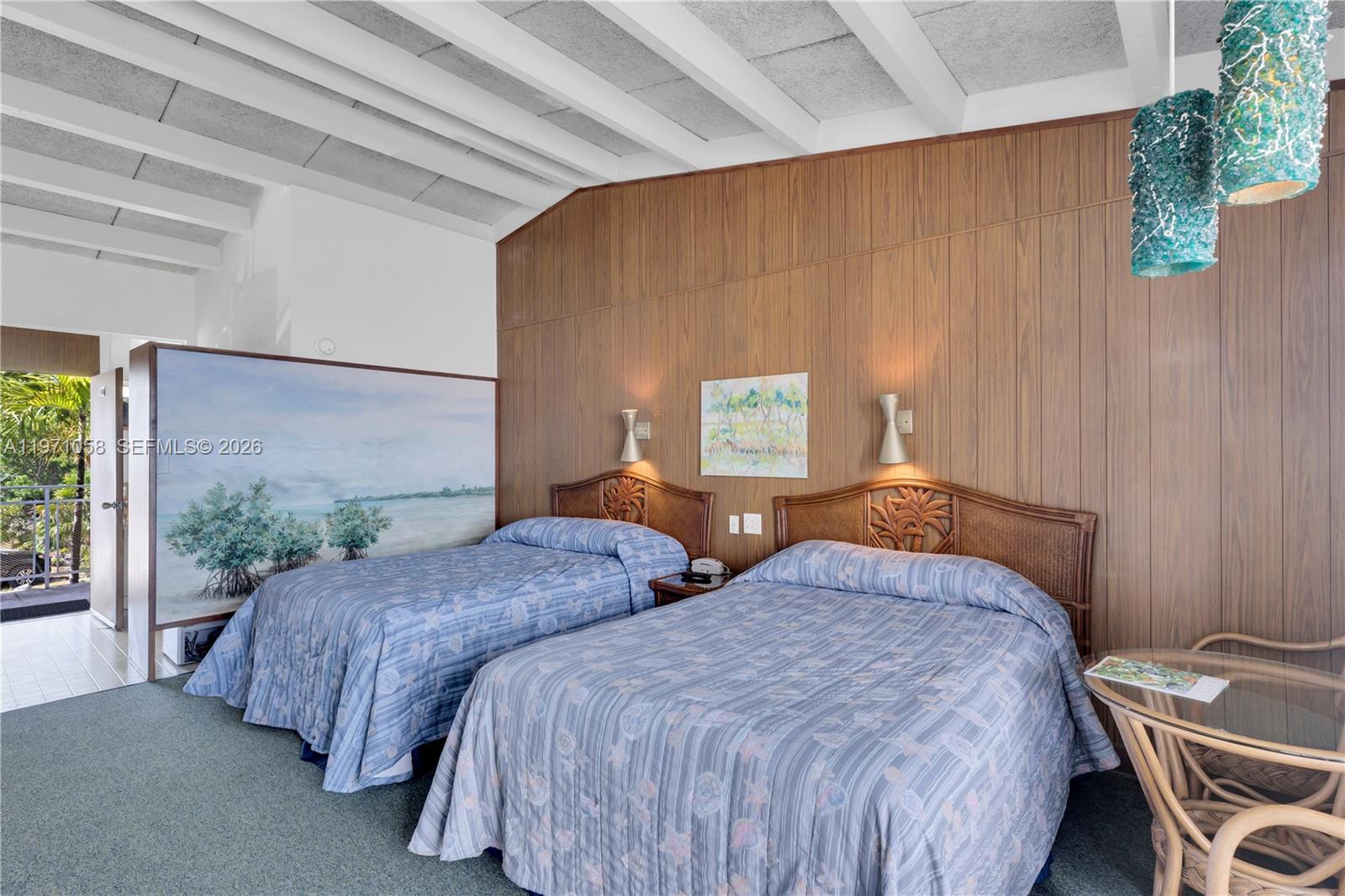   /   sq. ft. $ 2026-02-24 0 foto