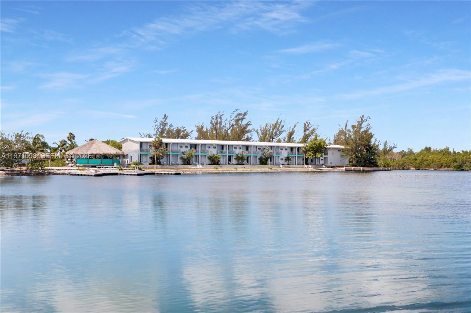   /   sq. ft. $ 2026-02-24 0 foto