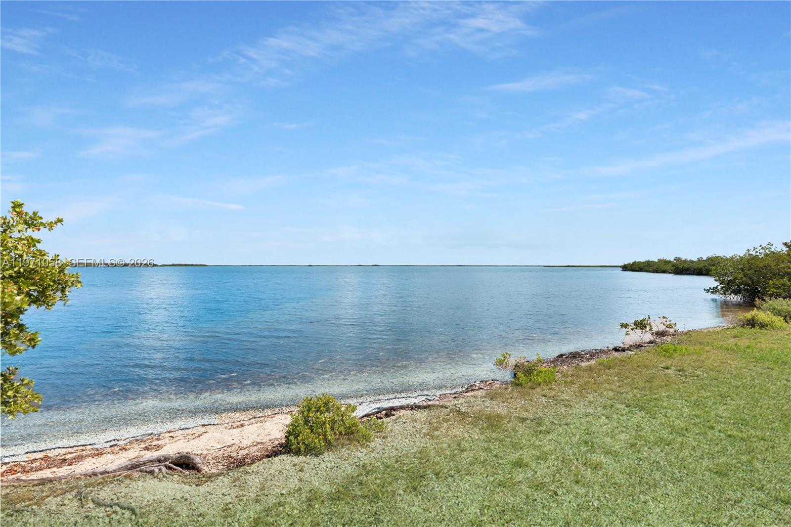   /   sq. ft. $ 2026-02-24 0 foto