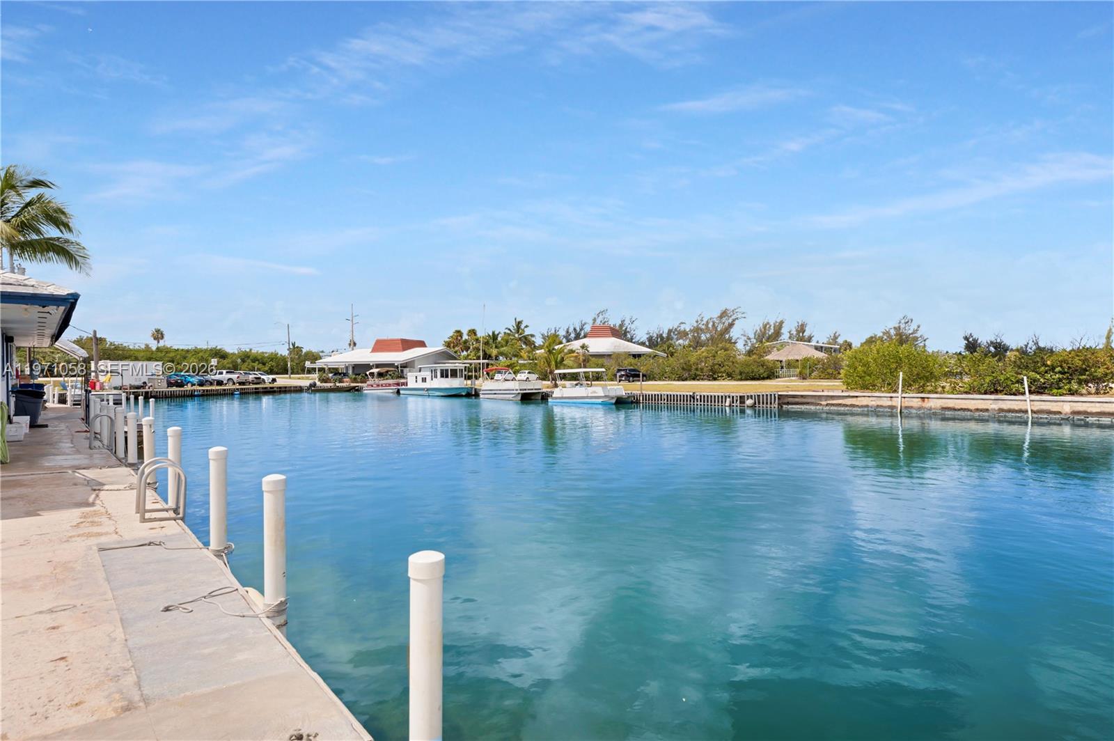   /   sq. ft. $ 2026-02-24 0 foto