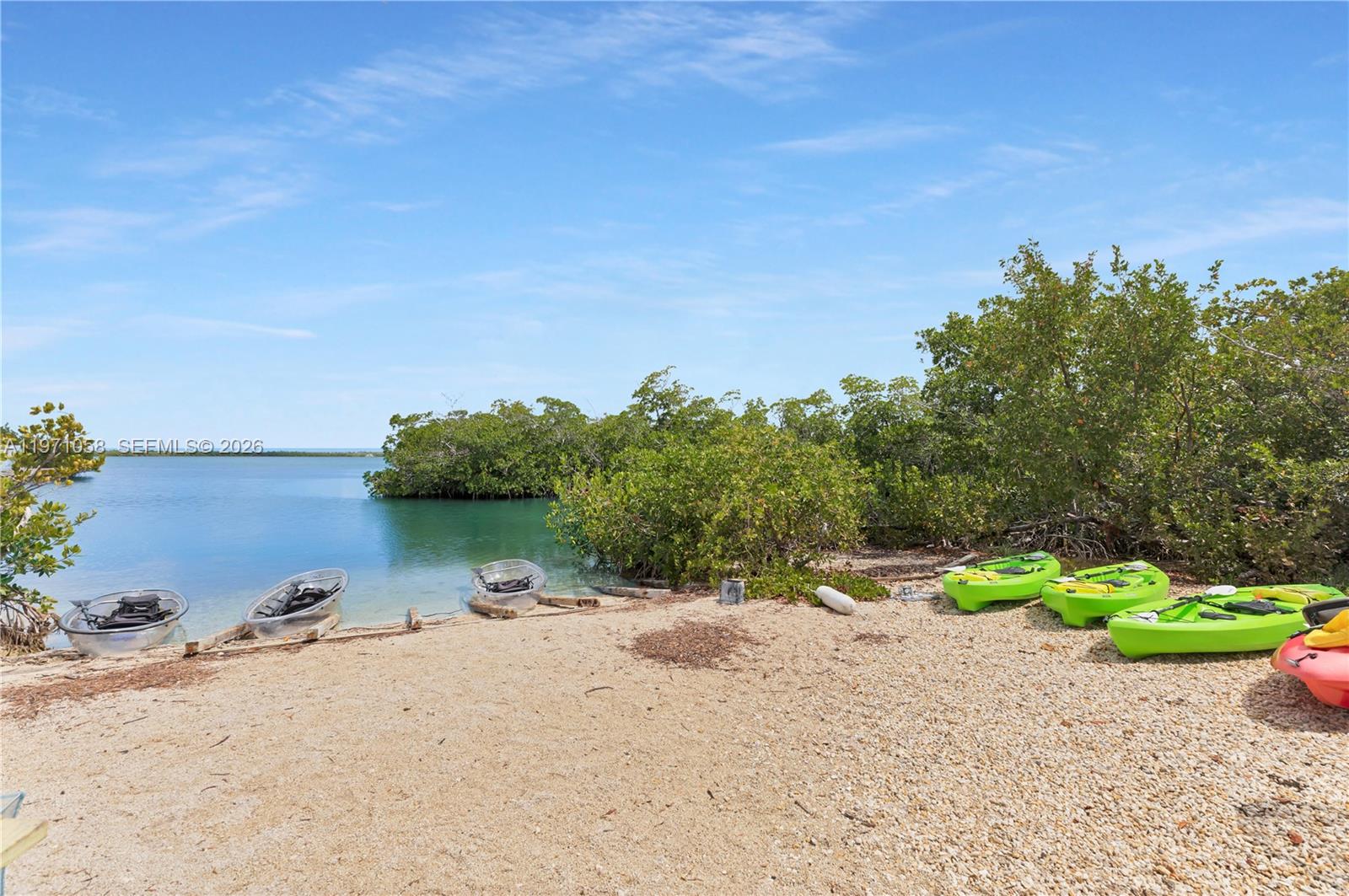   /   sq. ft. $ 2026-02-24 0 foto